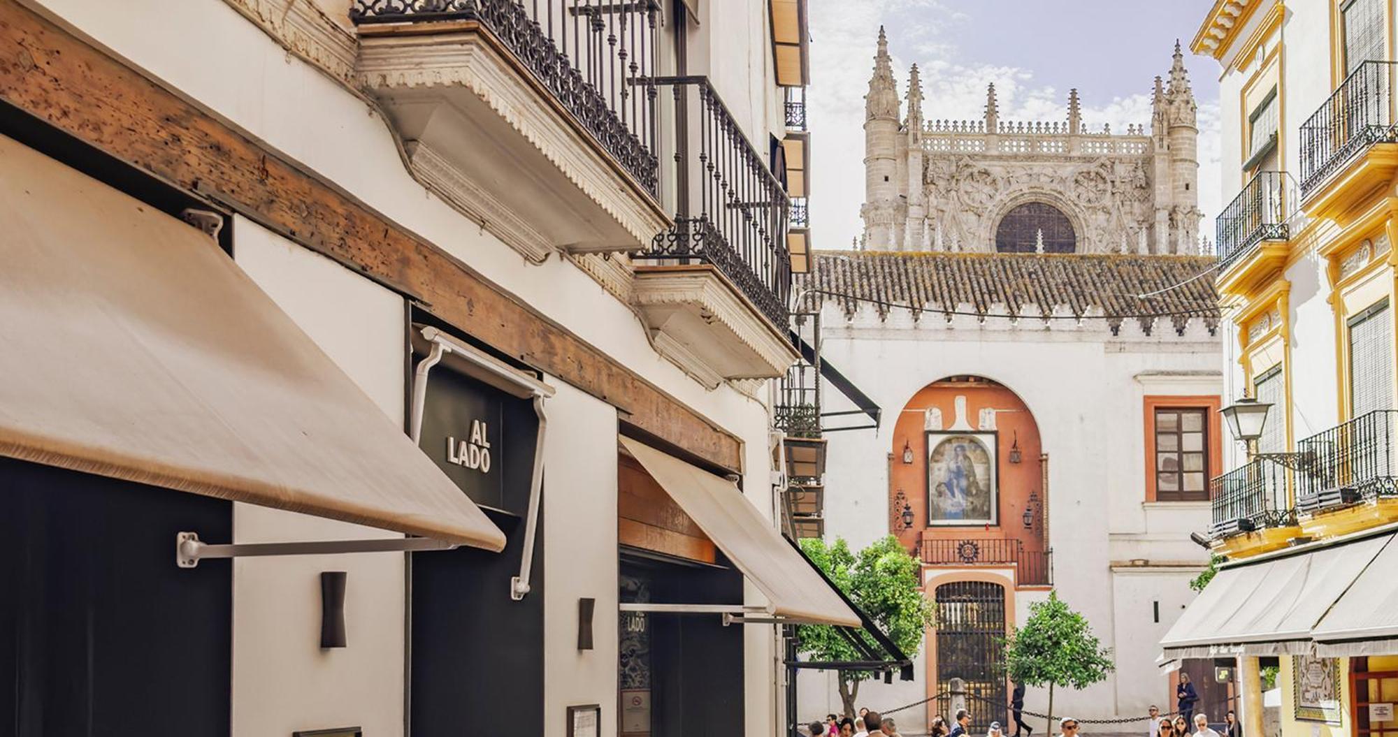 Eme Catedral Mercer Hotel Seville Exterior photo