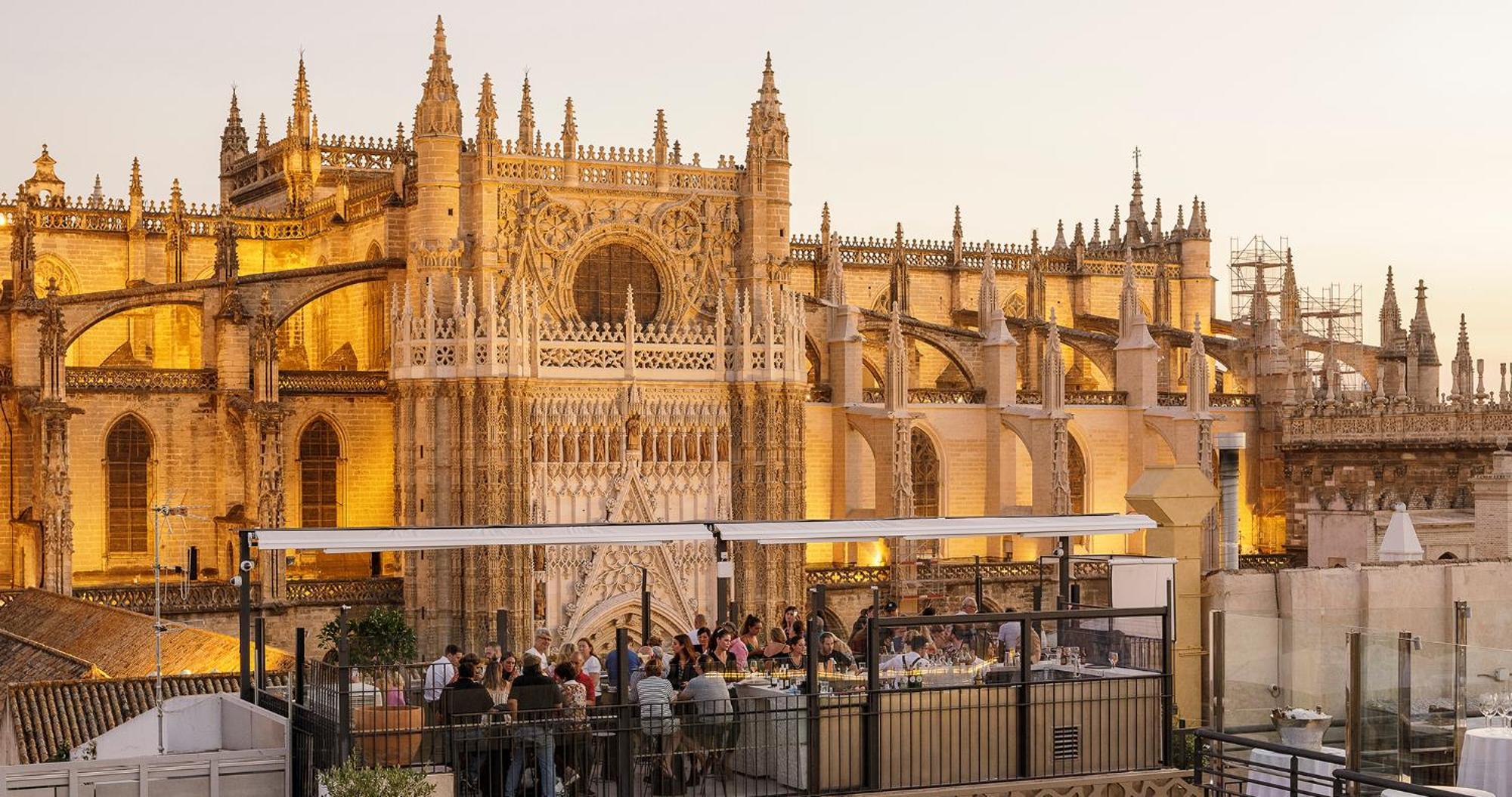 Eme Catedral Mercer Hotel Seville Exterior photo